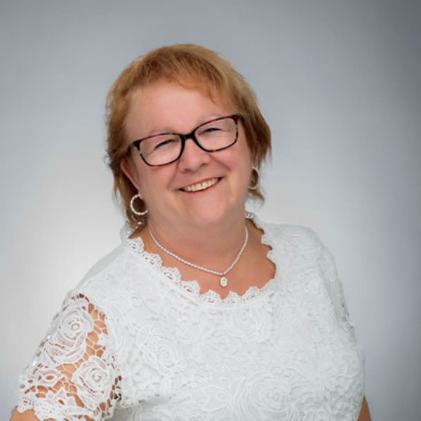 Nicole Martel